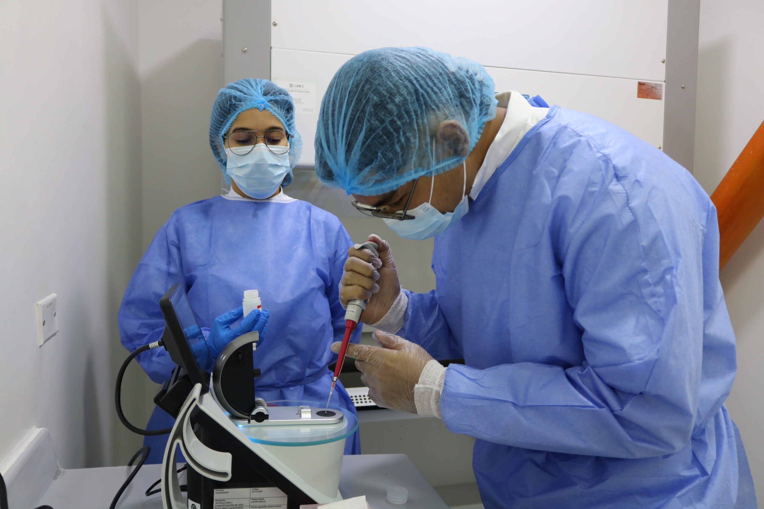 Investigación científica en CORHUILA
