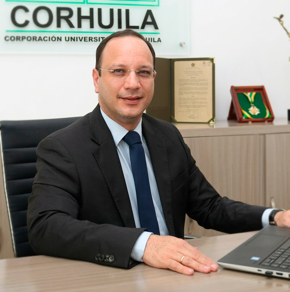 Oscar Eduardo Chávarro Arias, Rector de CORHUILA